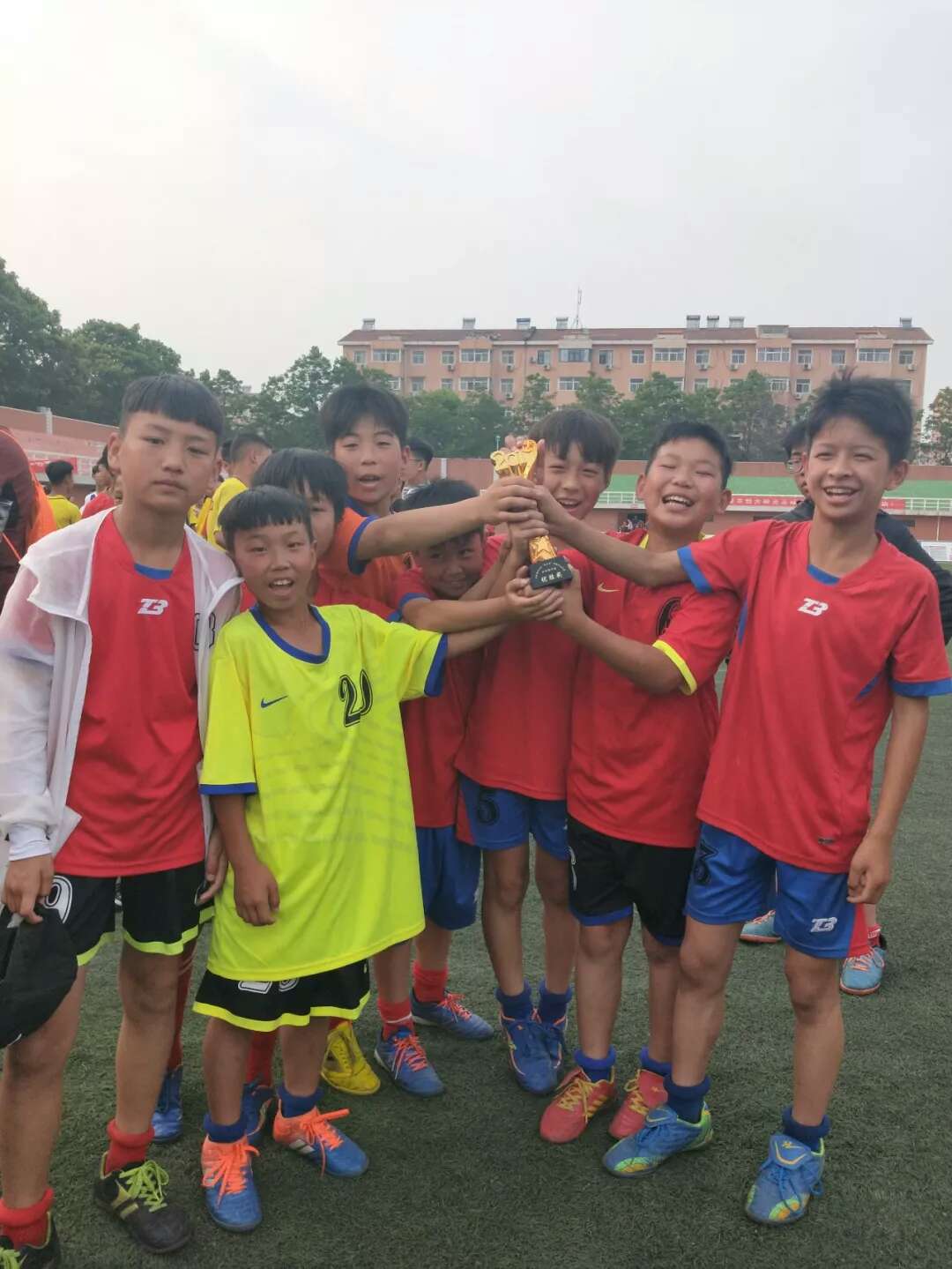 1561447831272308.jpg 6.jpg